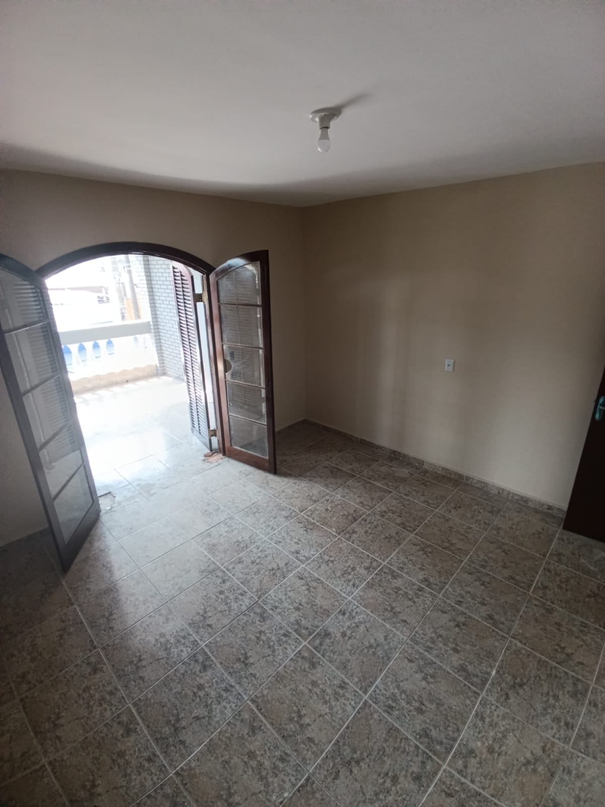 LINDO SOBRADO PARA ALUGAR NA PRAIA EM ITANHAEM/SP