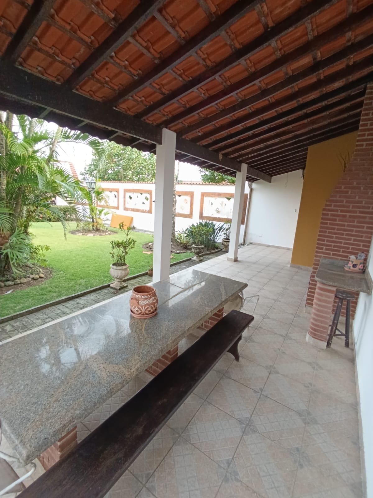 NÃO PERCA ESTA OPORTUNIDADE!!! CASA DE NOVELA PARA VENDA COM 05 DORMITORIOS NO JD SURÃO A 30 METROS DO MAR EM ITANHAÉM/S