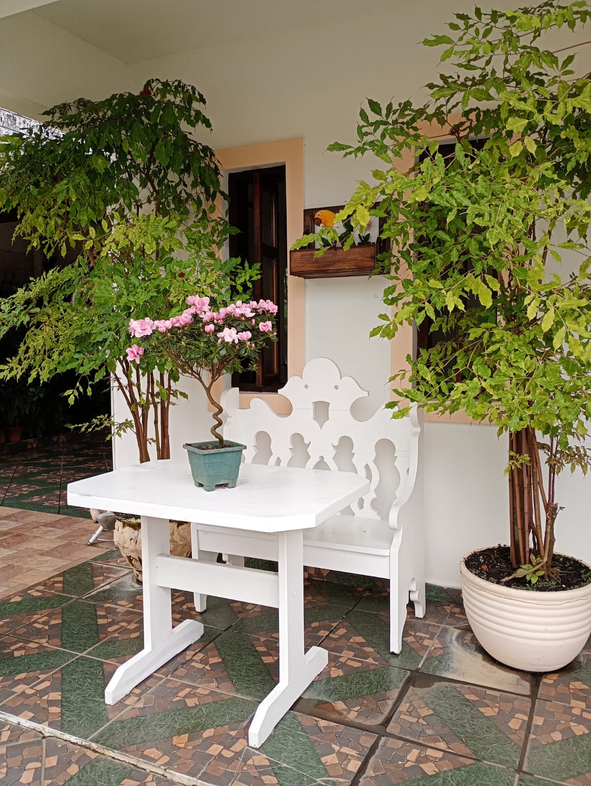 VENHA MORAR NESTA ACONCHEGANTE E ESPAÇOSA CASA PARA VENDA NO SUARÃO A 400 METROS DO MAR EM ITANHAÉM/SP