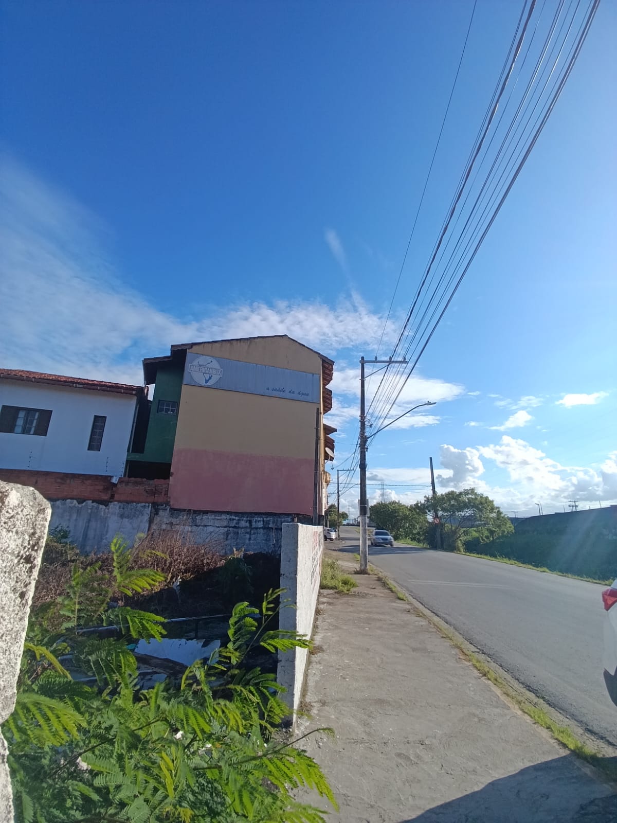 TERRENO COMERCIAL - Centro de Itanhaém - frente à Rodovia