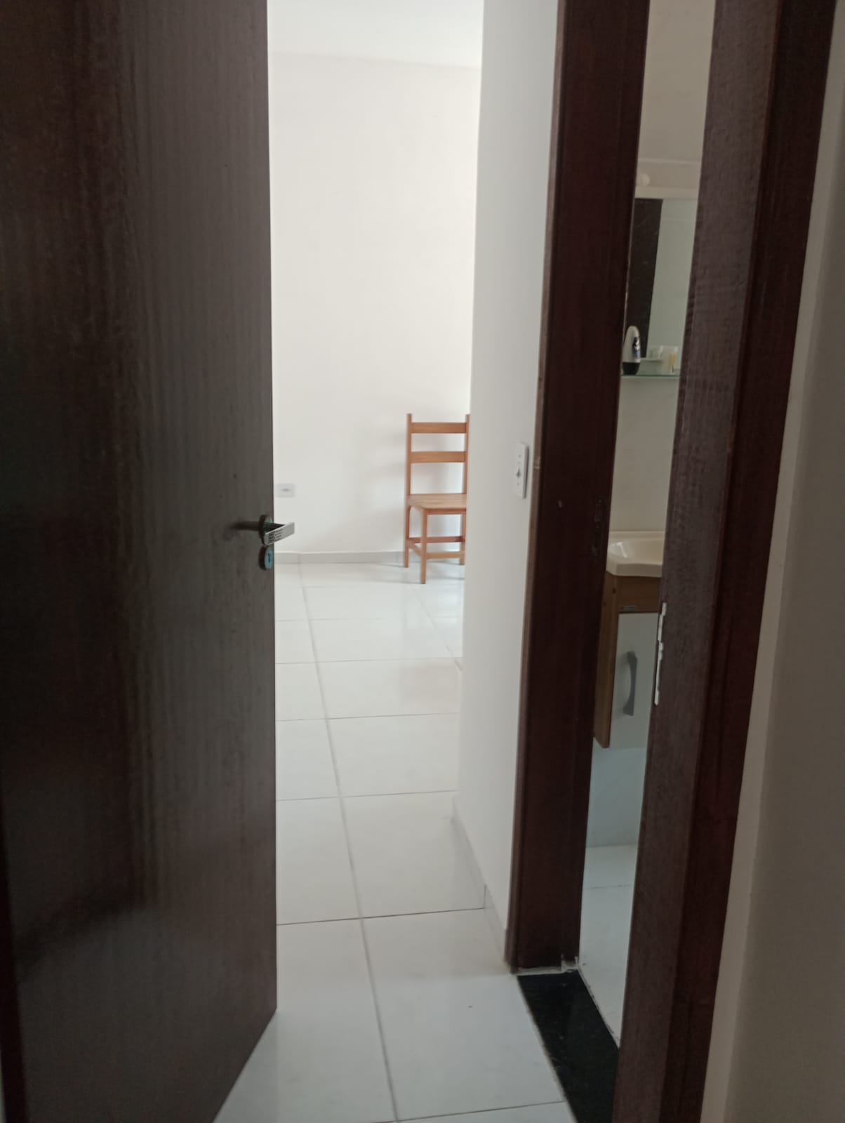 CASA NA PRAIA PARA LOCAÇÃO FIXA DE 02 DORMITORIOS, SENDO 01 SUITE EM EM ITANHAÉM/SP