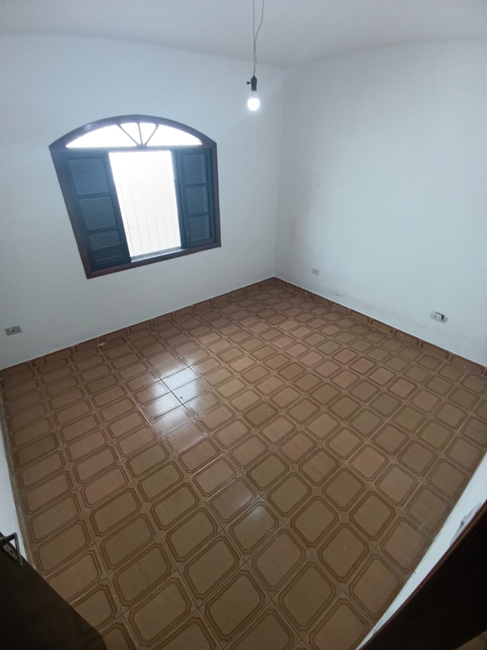 NÃO PERCA ESTA OPORTUNIDADE!!! CASA NO CENTRO DO SUARÃO A 400 METROS DO MAR EM ITANHAÉM/SP