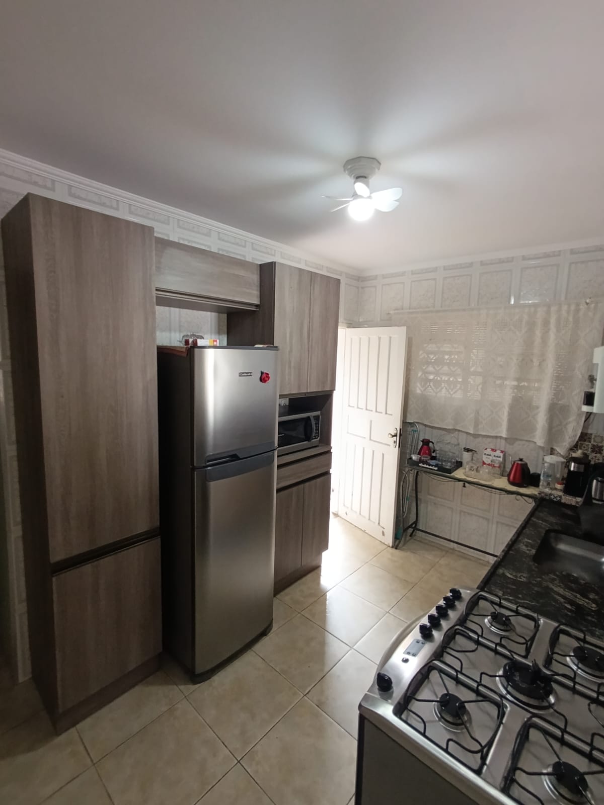 CAS261300 Casa no Suarão com Edícula e Churrasqueira – 2 Minutos do Centro Comercial – Aceita Financiamento!