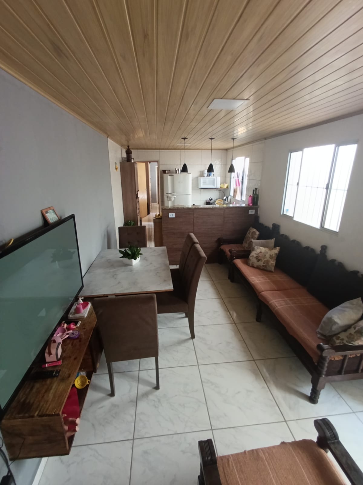 CAS261312 Casa em Itanhaém 2 dormitórios com suíte e escritório a 600m da praia