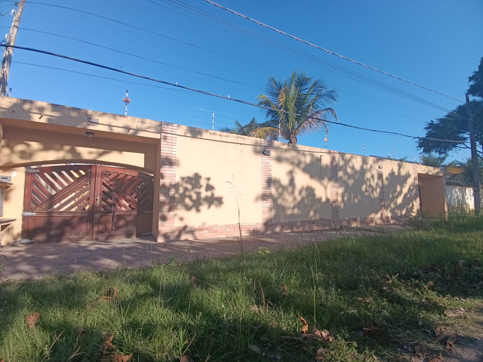 CAS261298 Casa com 5 Dormitórios e Piscina em Terreno de 400m² - Suarão, Itanhaém