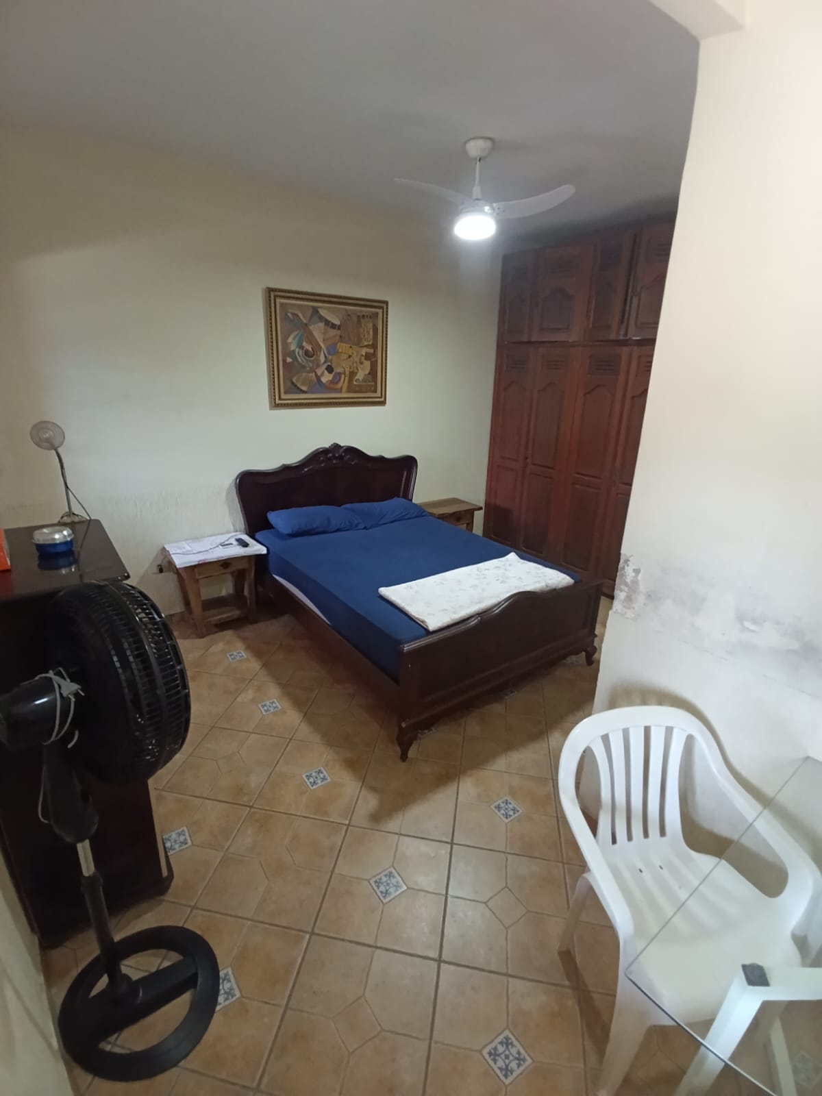 Espaço Sem Limites! Casa com Suíte Reversível, Área Gourmet e 10 Vagas em Itanhaém.