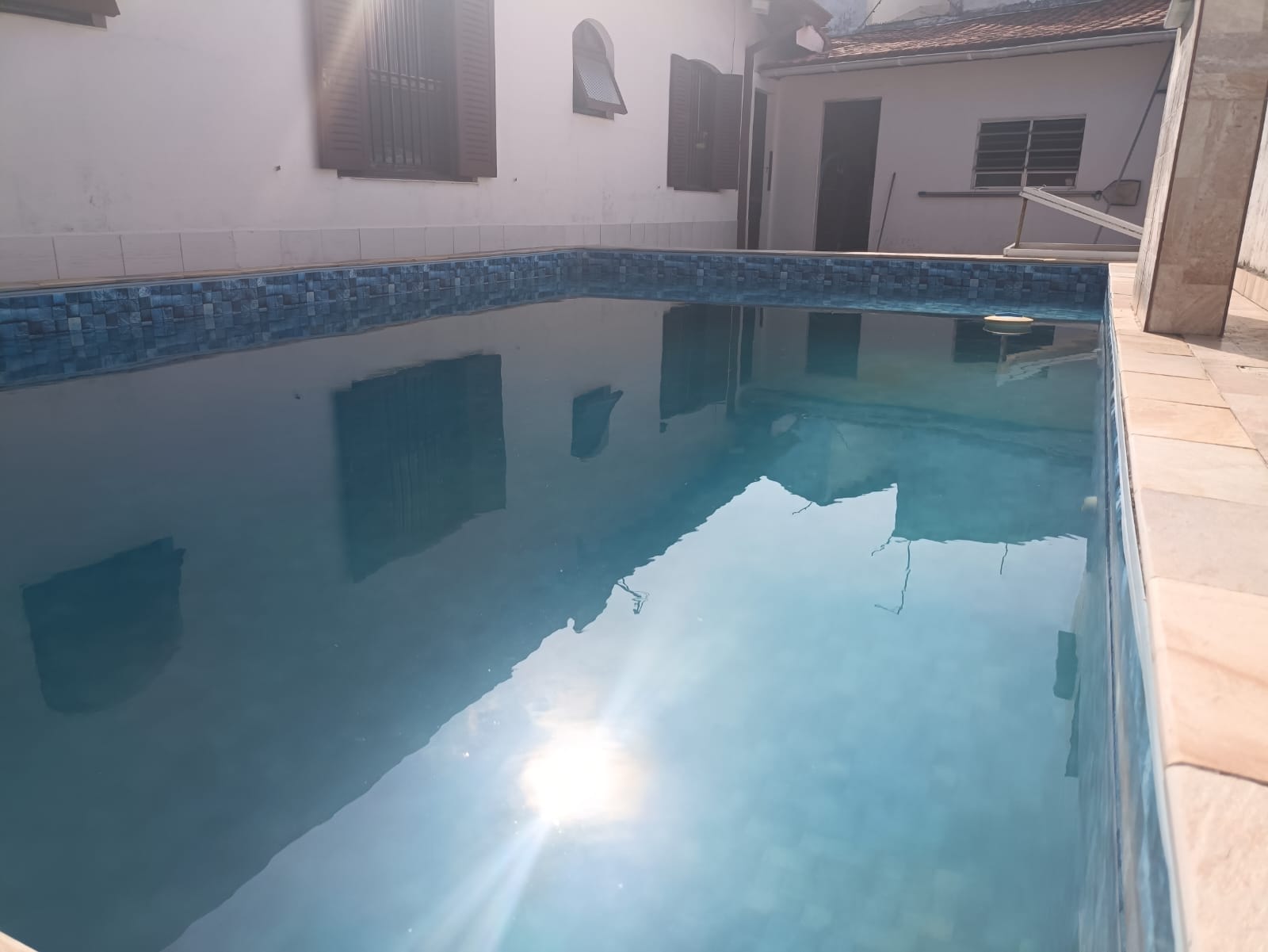 Casa Nova 3 Dorms com Piscina, Hidro e 5 Vagas - 600m do Mar