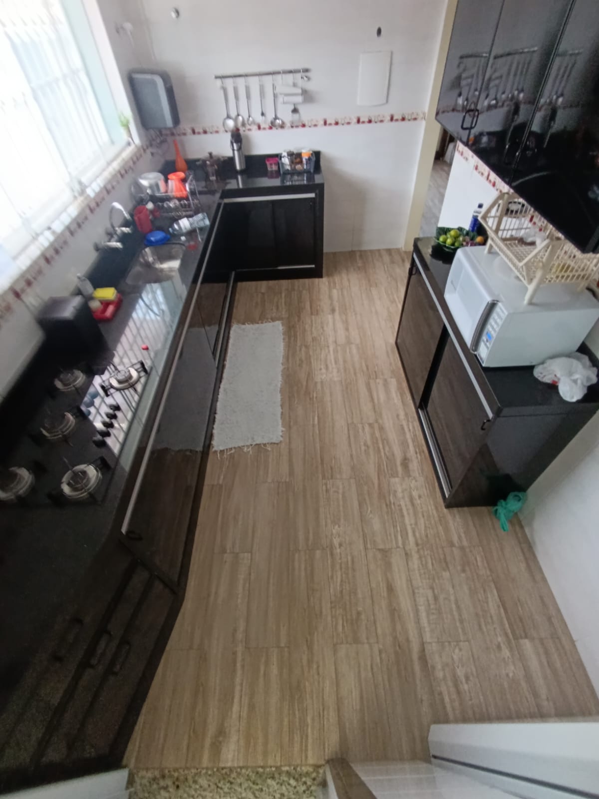 Casa de alto padrão em Itanhaém com energia solar e 4 dormitórios a 300m do mar!