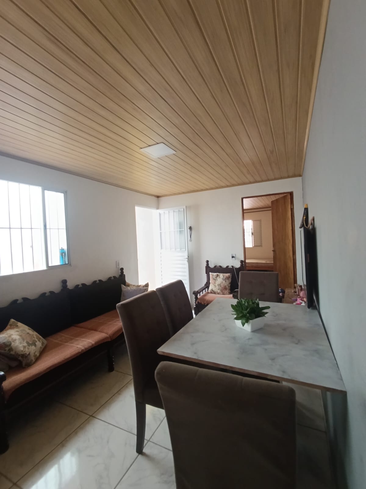 CAS261312 Casa em Itanhaém 2 dormitórios com suíte e escritório a 600m da praia