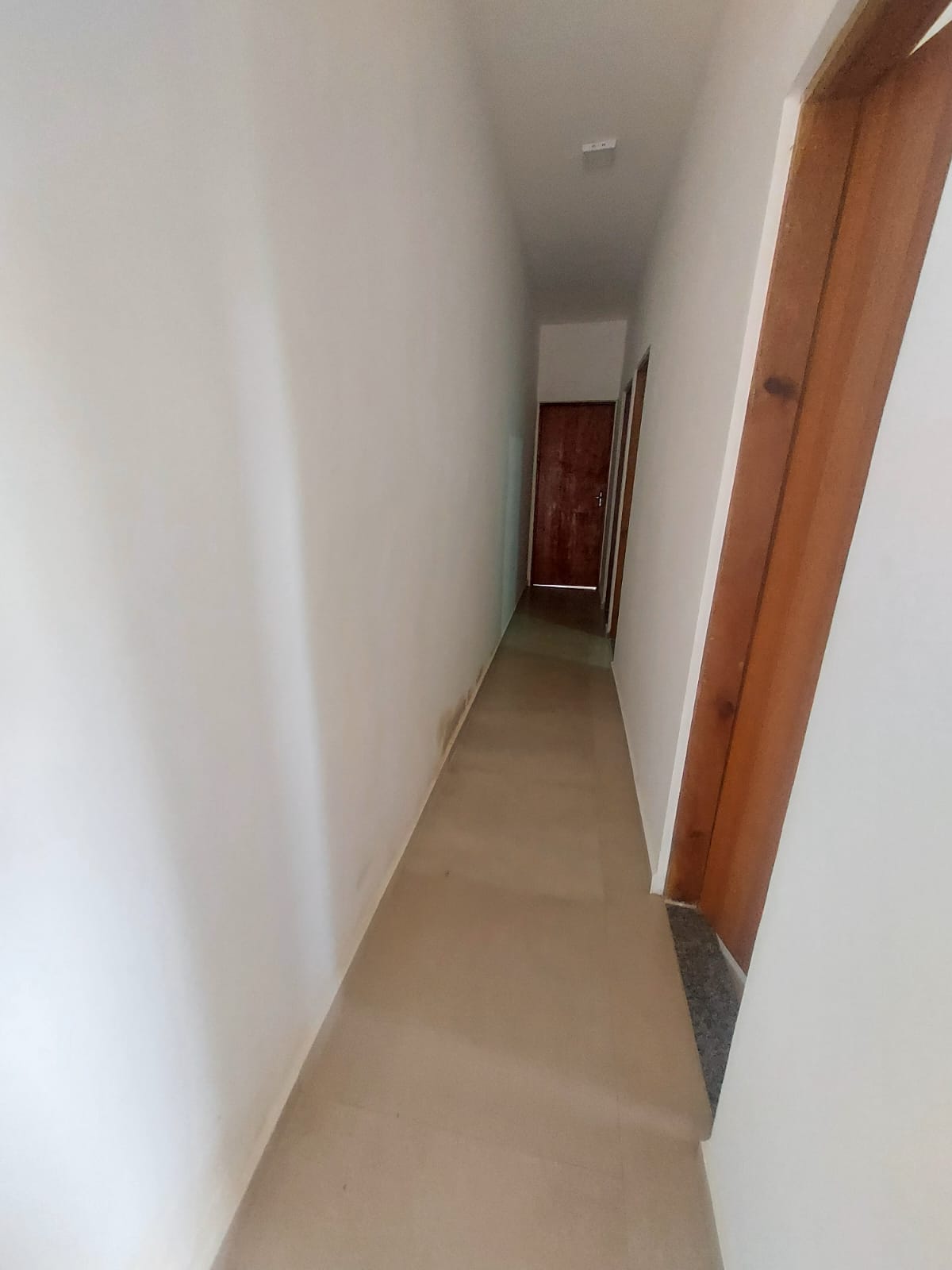 Casa Superior 3 Dorms com Suíte, Closet, Planejados e Piscina 7x3!