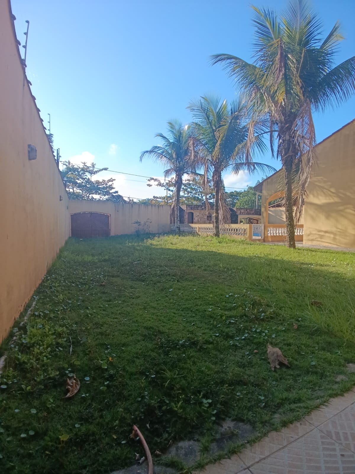 CAS261298 Casa com 5 Dormitórios e Piscina em Terreno de 400m² - Suarão, Itanhaém