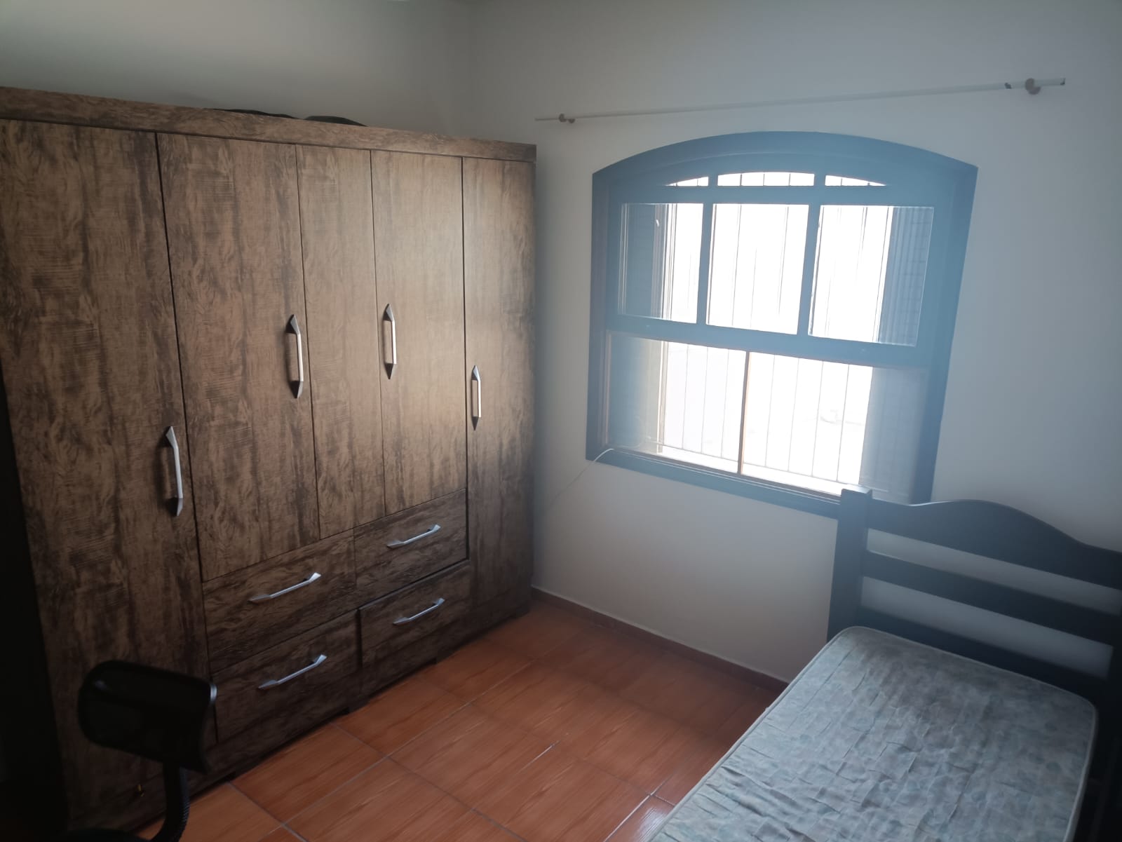 Casa Nova 3 Dorms com Piscina, Hidro e 5 Vagas - 600m do Mar