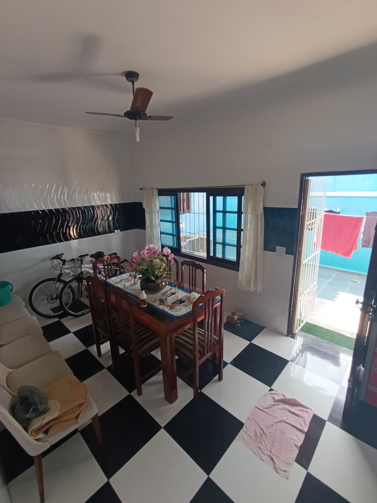 CAS261310 Casa em Itanhaém a 100 metros da praia com 5 suítes e piscina 50 mil litros