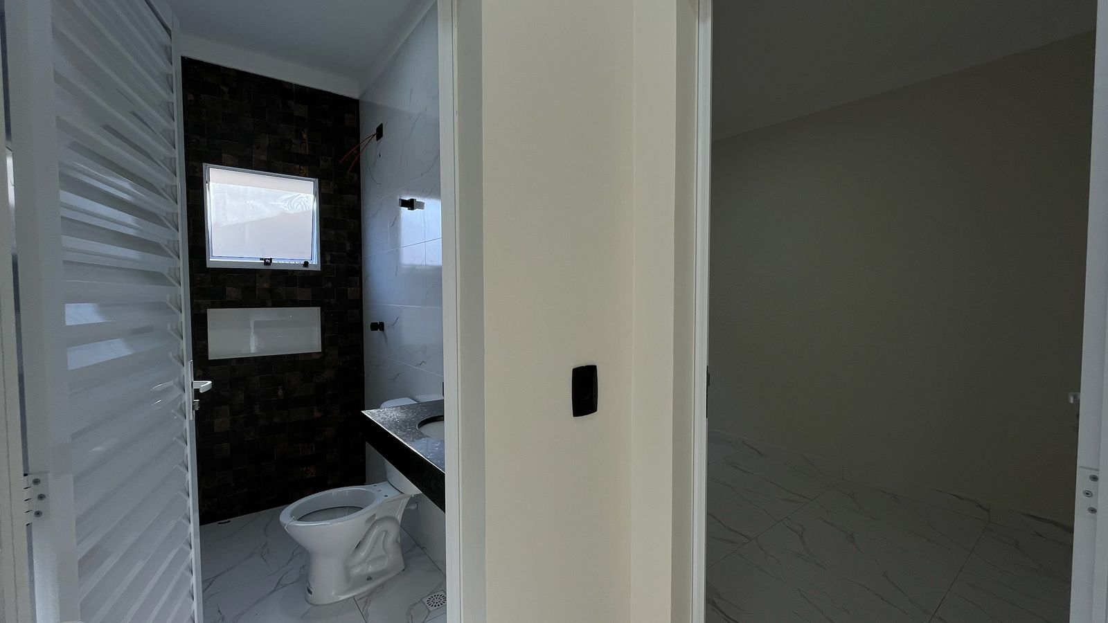 NÃO PERCA ESTA OPORTUNIDADE!!! CASA NO JD GANDESP A 800 METROS DO MAR EM ITANHAÉM/SP