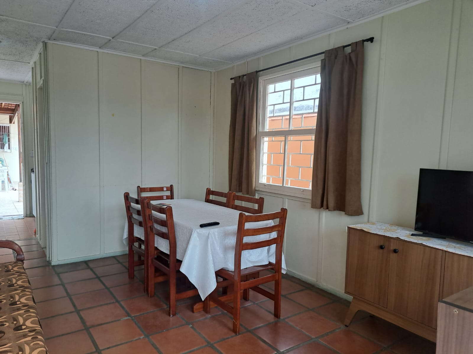 CAS261307 Casa de madeira em Itanhaém com edícula próxima ao Poupatempo