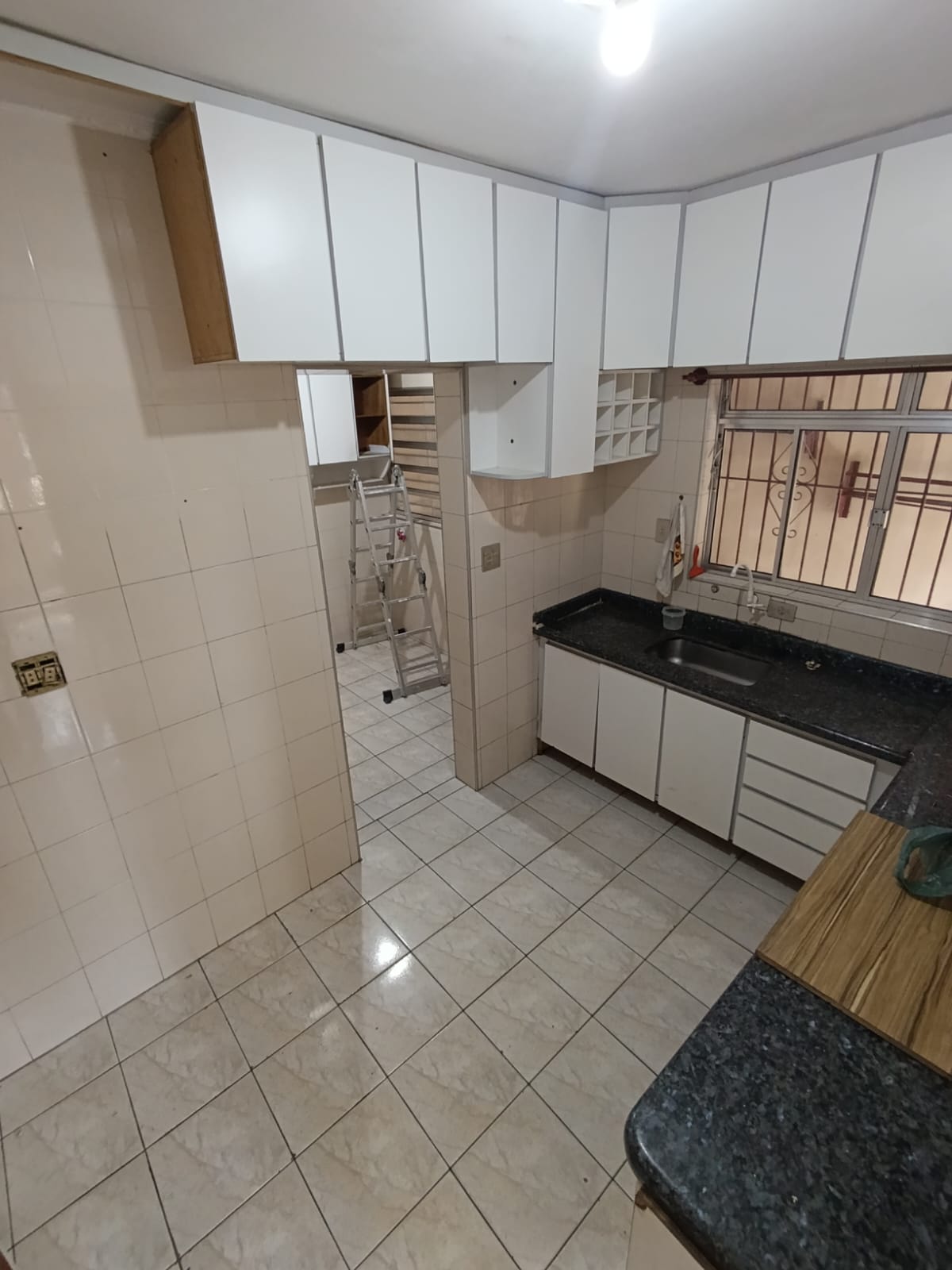 Sobrado 3 Dorms com Varanda Gourmet e 3 Vagas - Próximo ao Rodoanel