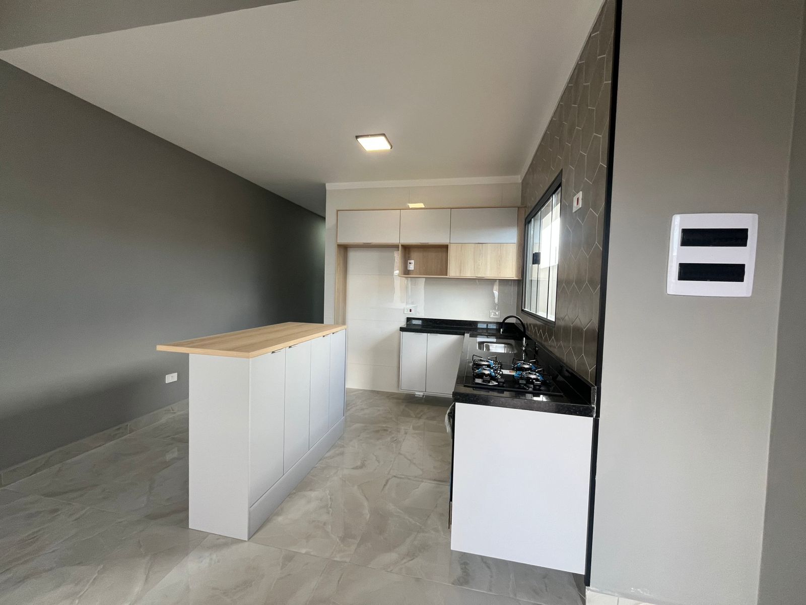 CAS261330 Casa em Peruíbe no Jardim Imperador com piscina e cozinha planejada