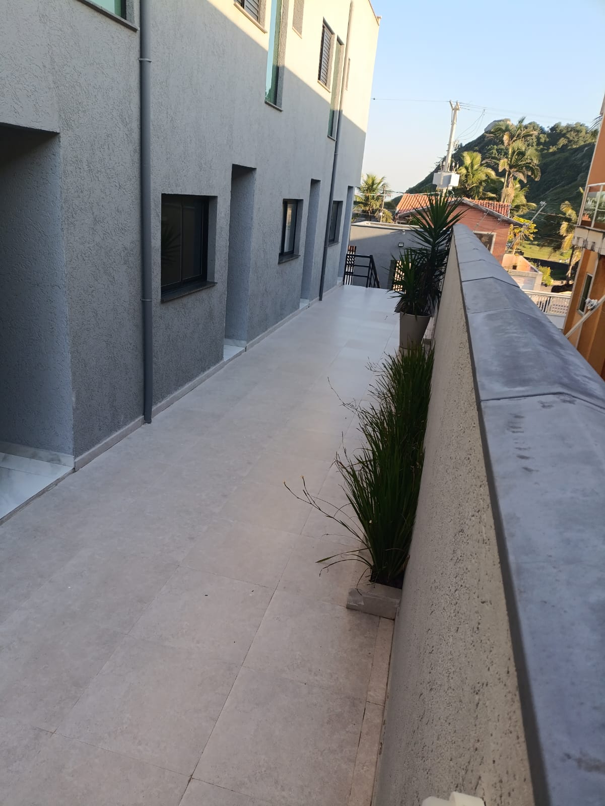 Viva o Sonho: Casa Moderna com Suítes, Hidro e Lazer Completo em Ótima Localização.