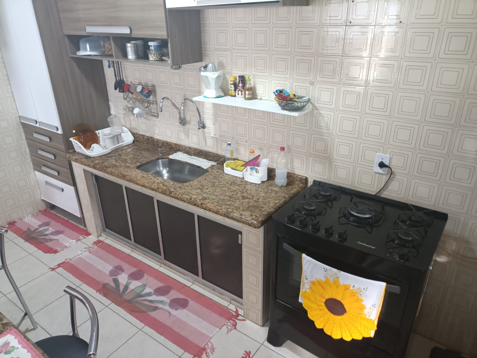 Casa Nova 3 Dorms com Piscina, Hidro e 5 Vagas - 600m do Mar