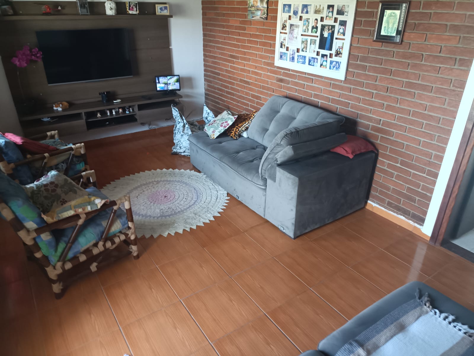 Casa Nova 3 Dorms com Piscina, Hidro e 5 Vagas - 600m do Mar