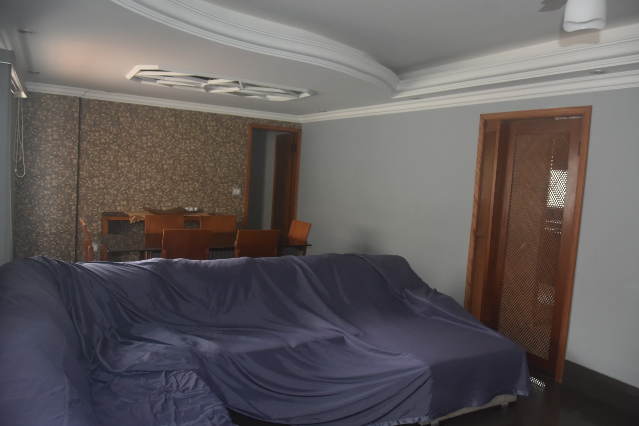 Frente ao Mar no Canto do Forte: 3 Dorms com Escritório e 2 Vagas!