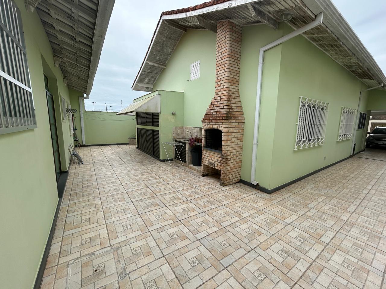 NÃO PERCA ESTA OPORTUNIDADE!!! BELISSIMO IMÓVEL A MENOS DE 200 METROS DO MAR EM PERUÍBE/SP