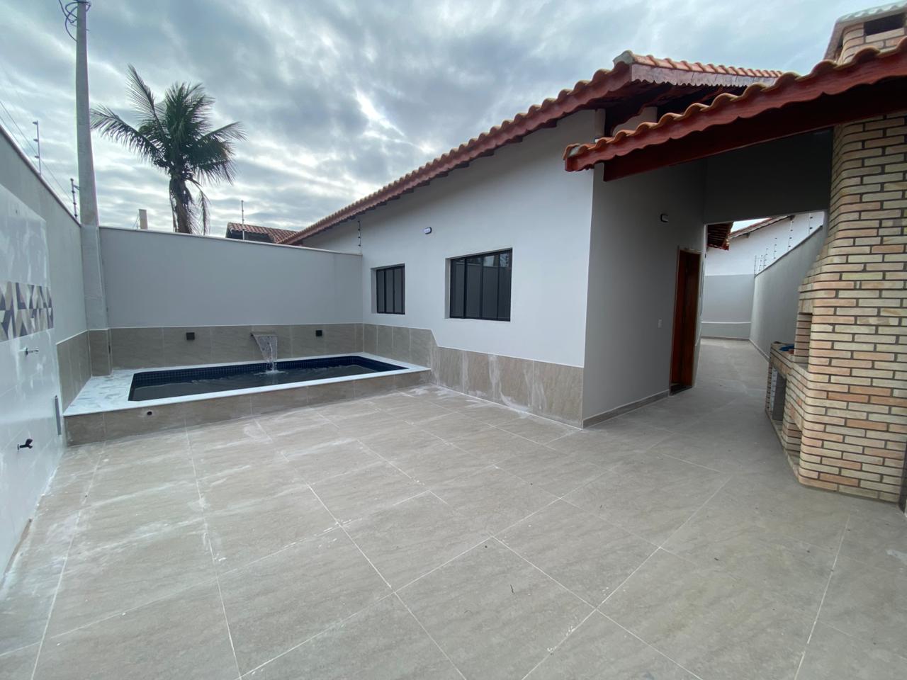 CAS261320 Casa nova em Mongaguá Balneário Plataforma com piscina lado praia
