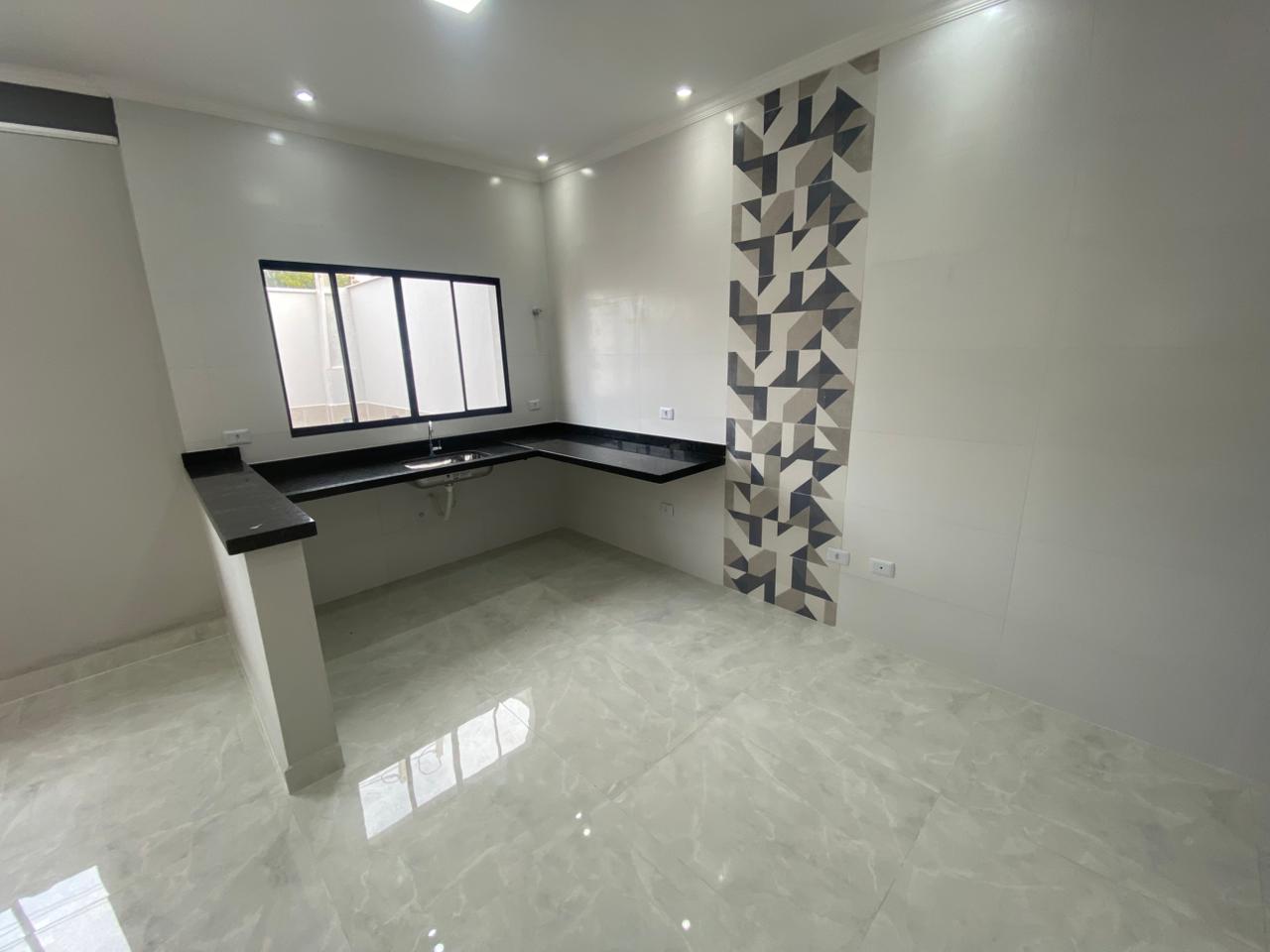 CAS261320 Casa nova em Mongaguá Balneário Plataforma com piscina lado praia