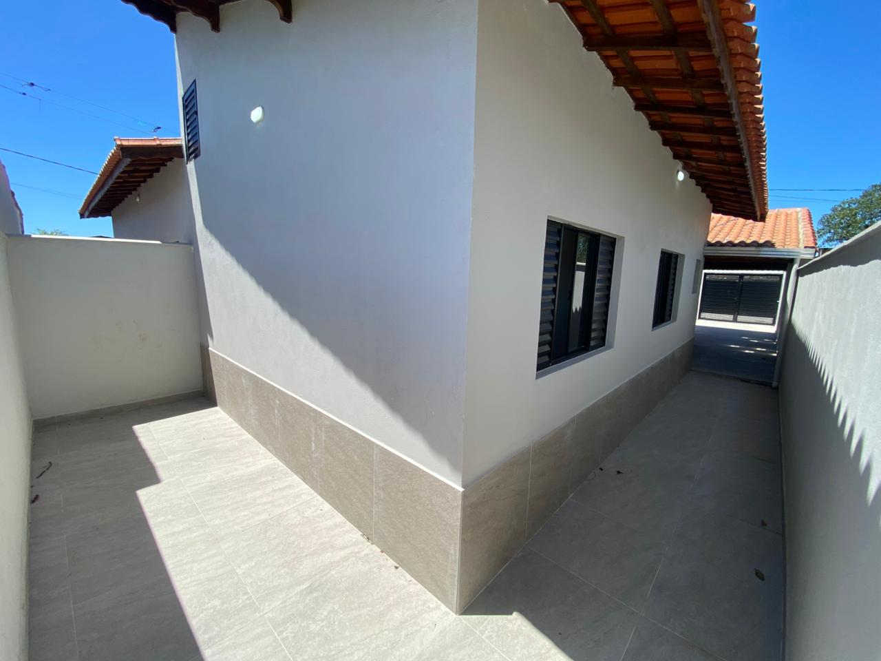 CAS261340 Casa em Itanhaém pronta para morar com 02 dormitórios e piscina privativa