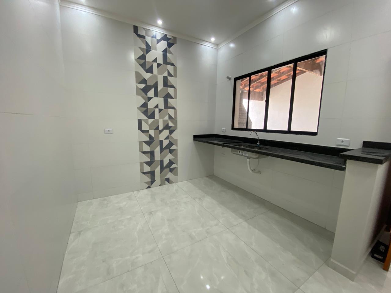 CAS261340 Casa em Itanhaém pronta para morar com 02 dormitórios e piscina privativa