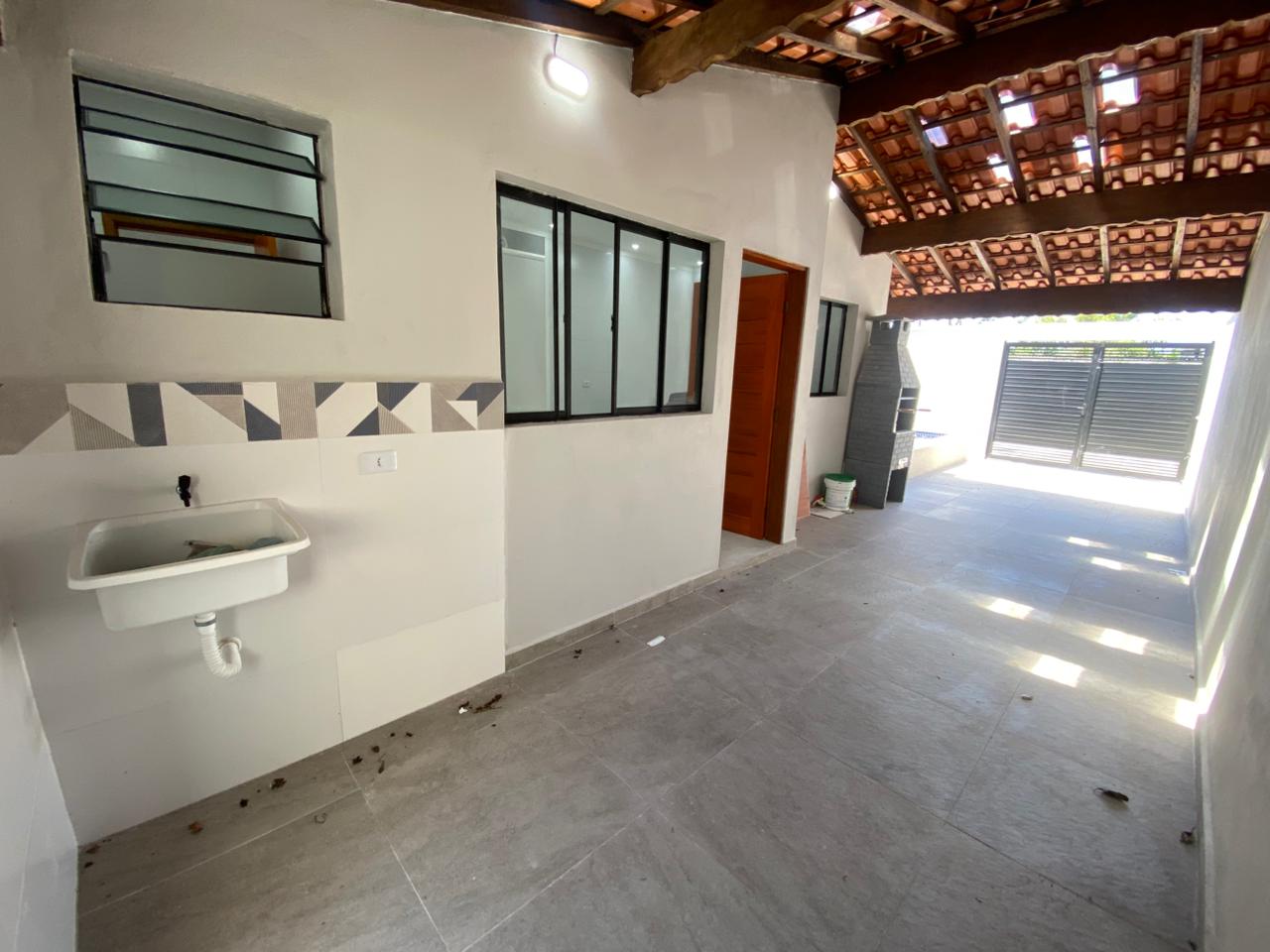 CAS261340 Casa em Itanhaém pronta para morar com 02 dormitórios e piscina privativa