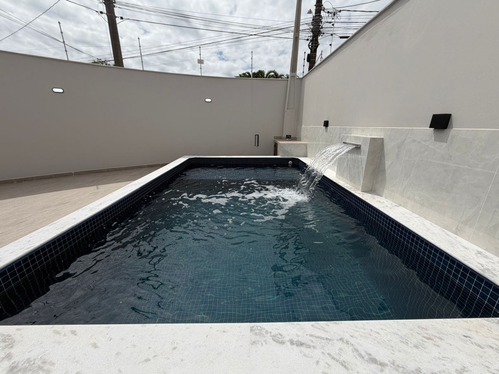 CAS261365 Casa Nova no Jardim Jamaica Itanhaém – 02 Dormitórios com Piscina