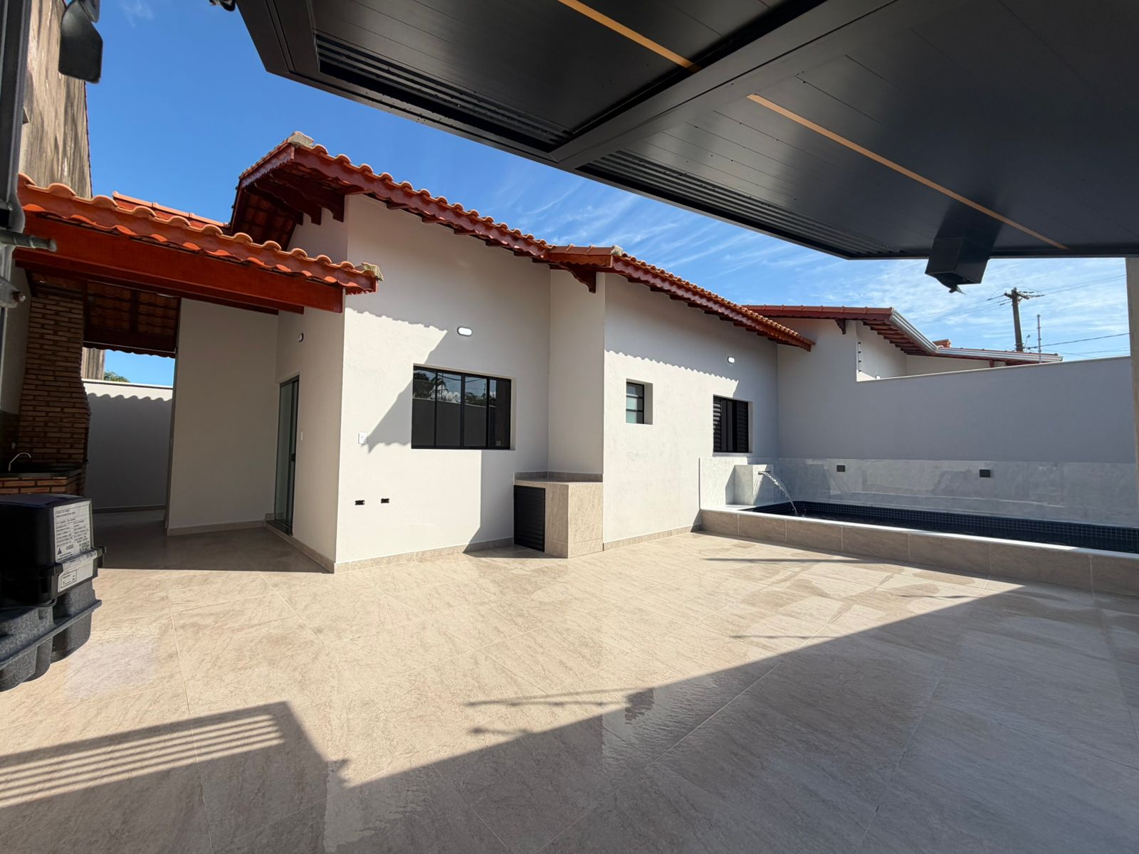 CAS261365 Casa Nova no Jardim Jamaica Itanhaém – 02 Dormitórios com Piscina