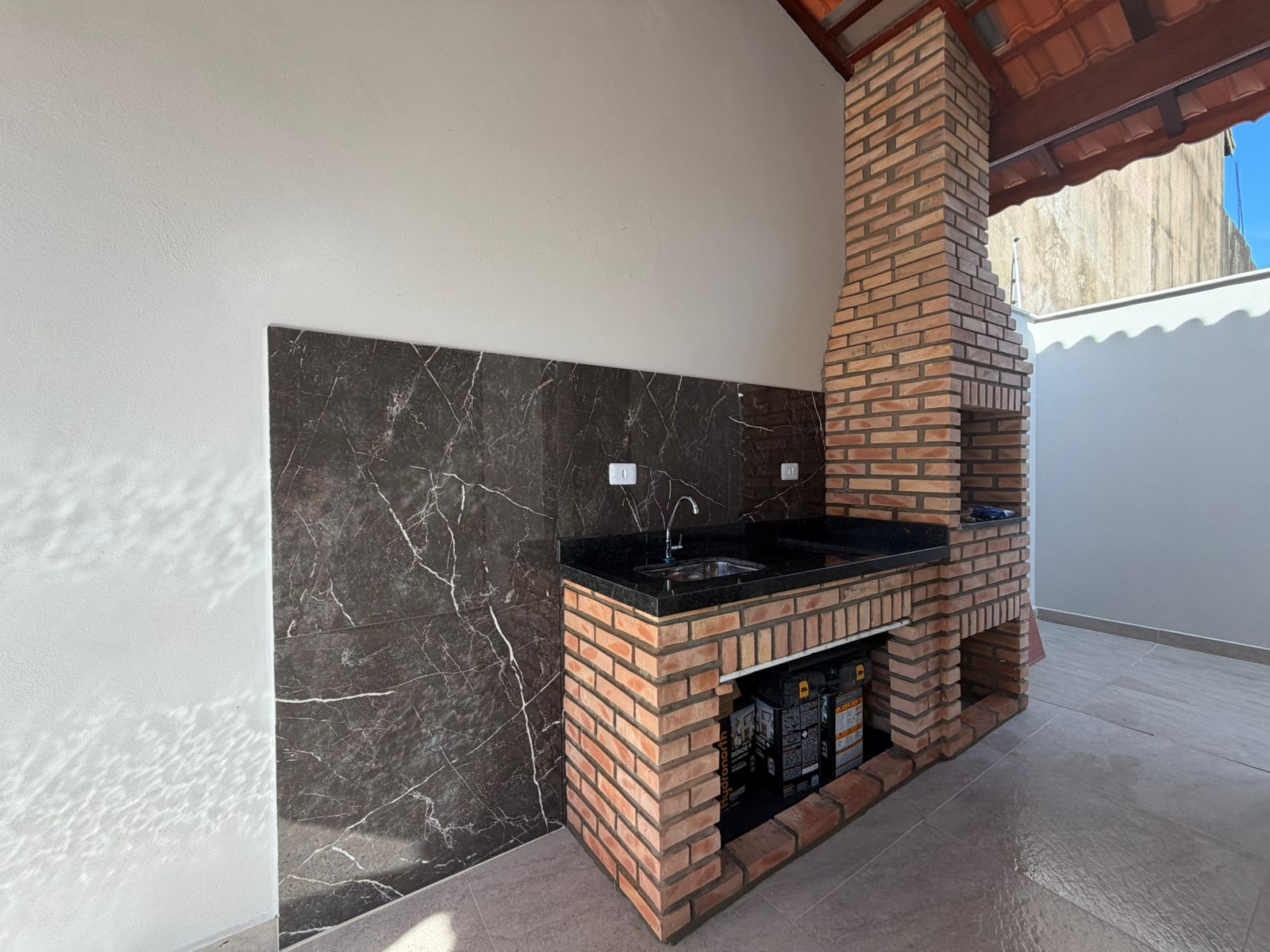 CAS261365 Casa Nova no Jardim Jamaica Itanhaém – 02 Dormitórios com Piscina
