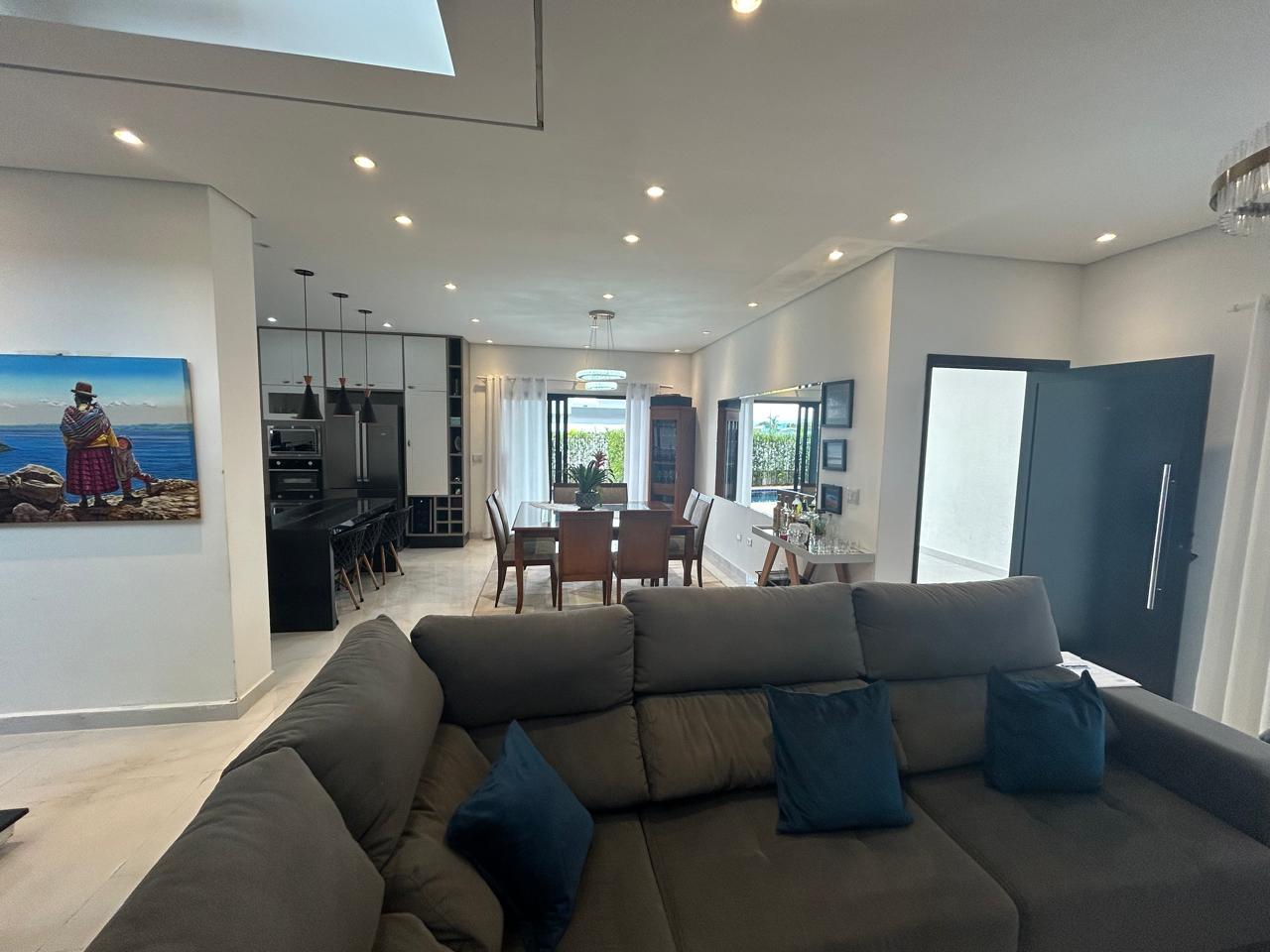 CAS261316 Sobrado no Condomínio Flora Rica Peruíbe com 4 suítes e piscina