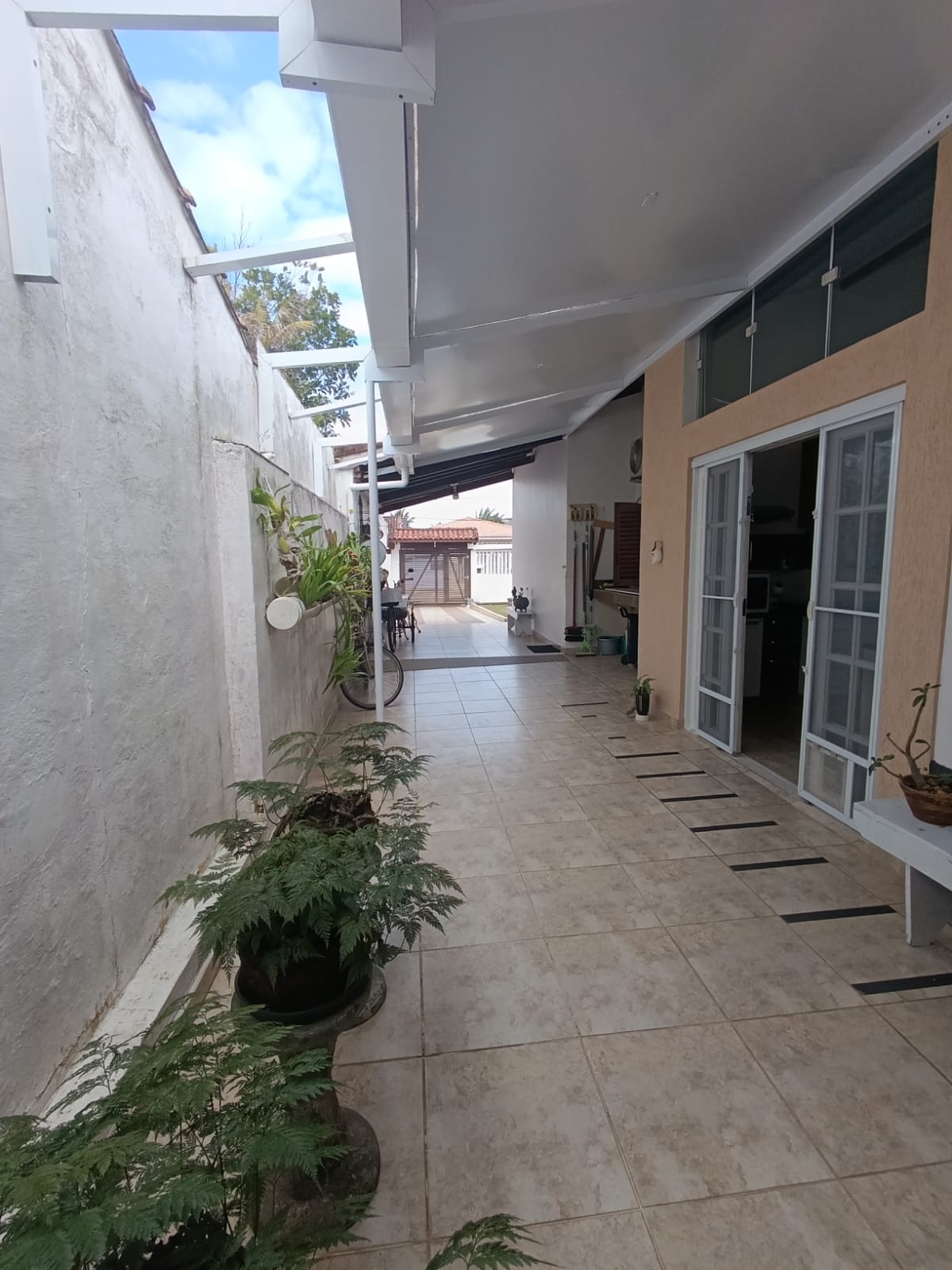 CAS261296 Casa no Suarão Itanhaém com energia solar e 3 dormitórios a 300m da praia