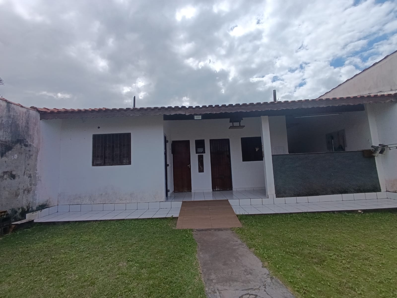 CAS261296 Casa no Suarão Itanhaém com energia solar e 3 dormitórios a 300m da praia