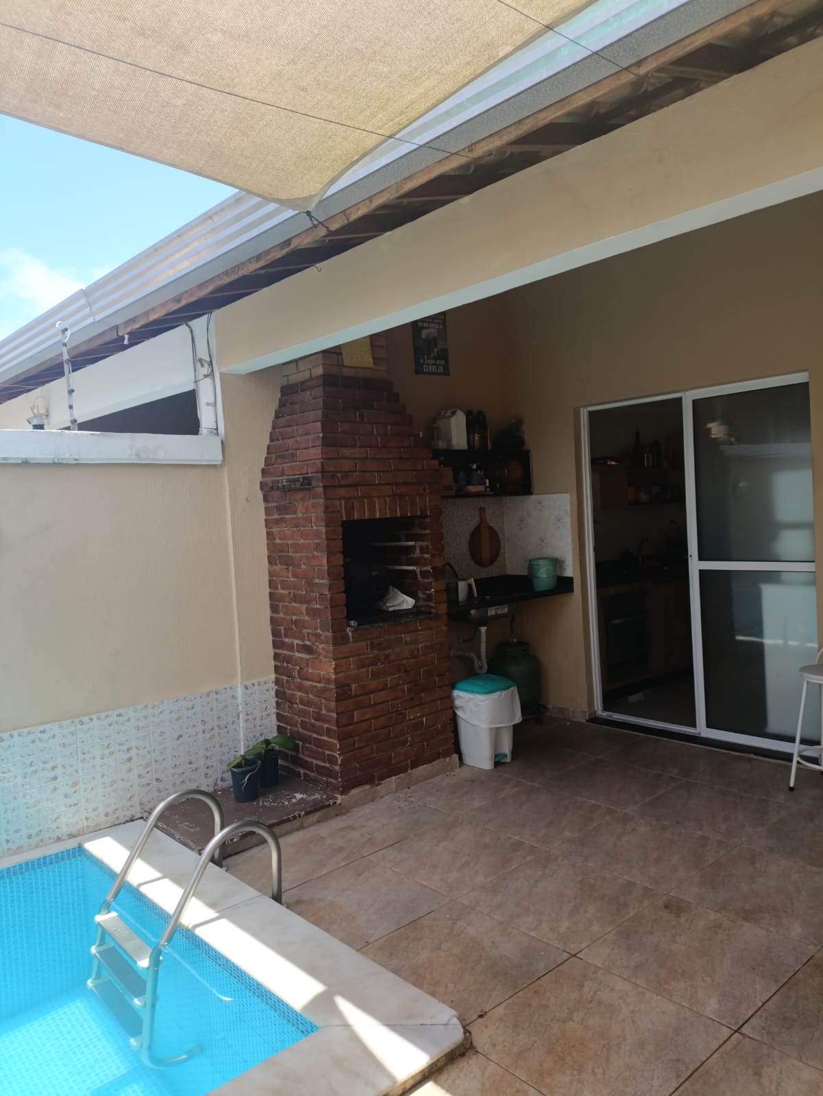 CAS261295 Casa no Suarão Itanhaém com piscina de alvenaria a 500m da praia