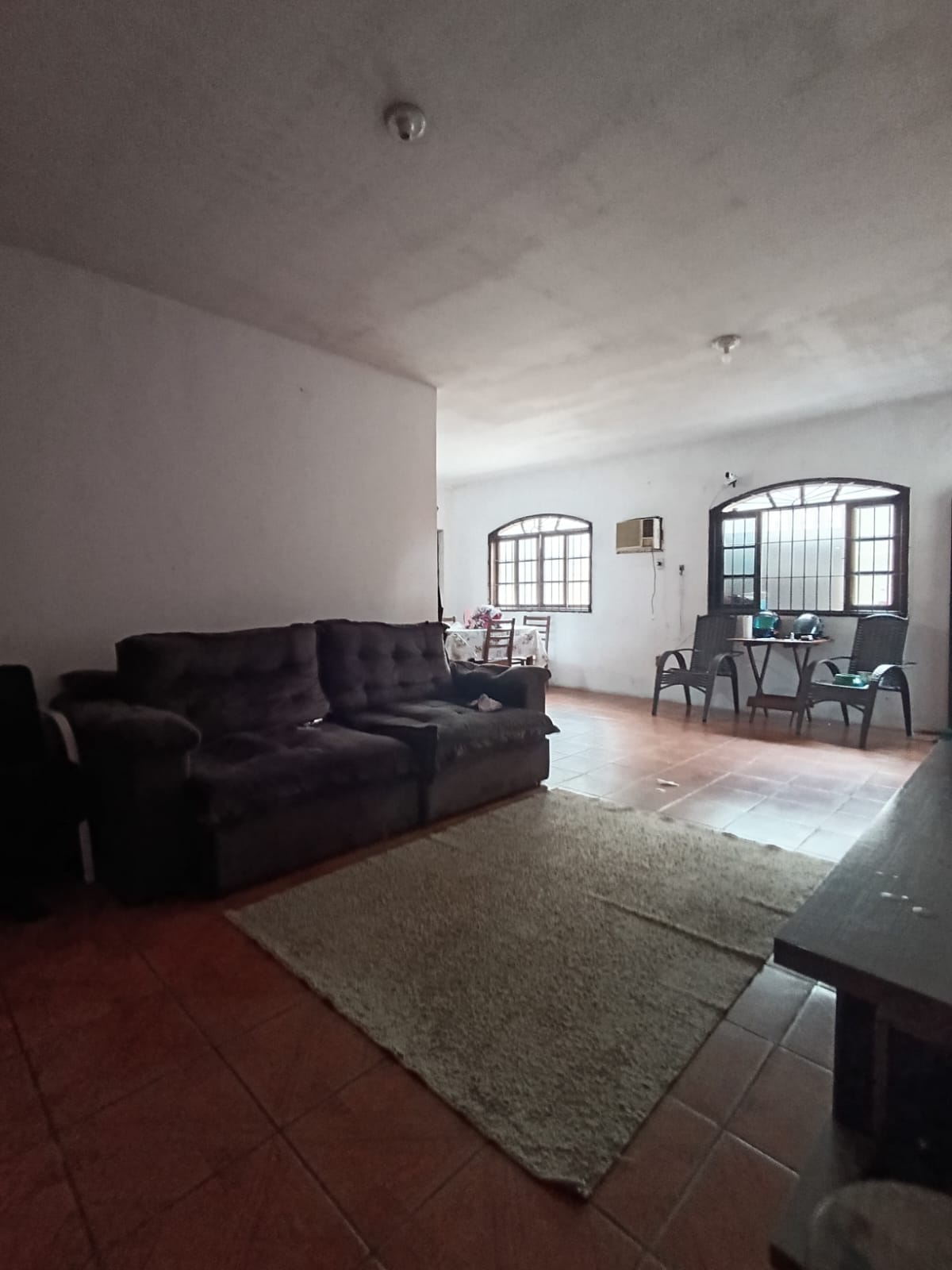 Casa em Itanhaém com 4 dormitórios e terreno duplo com entrada por duas ruas!