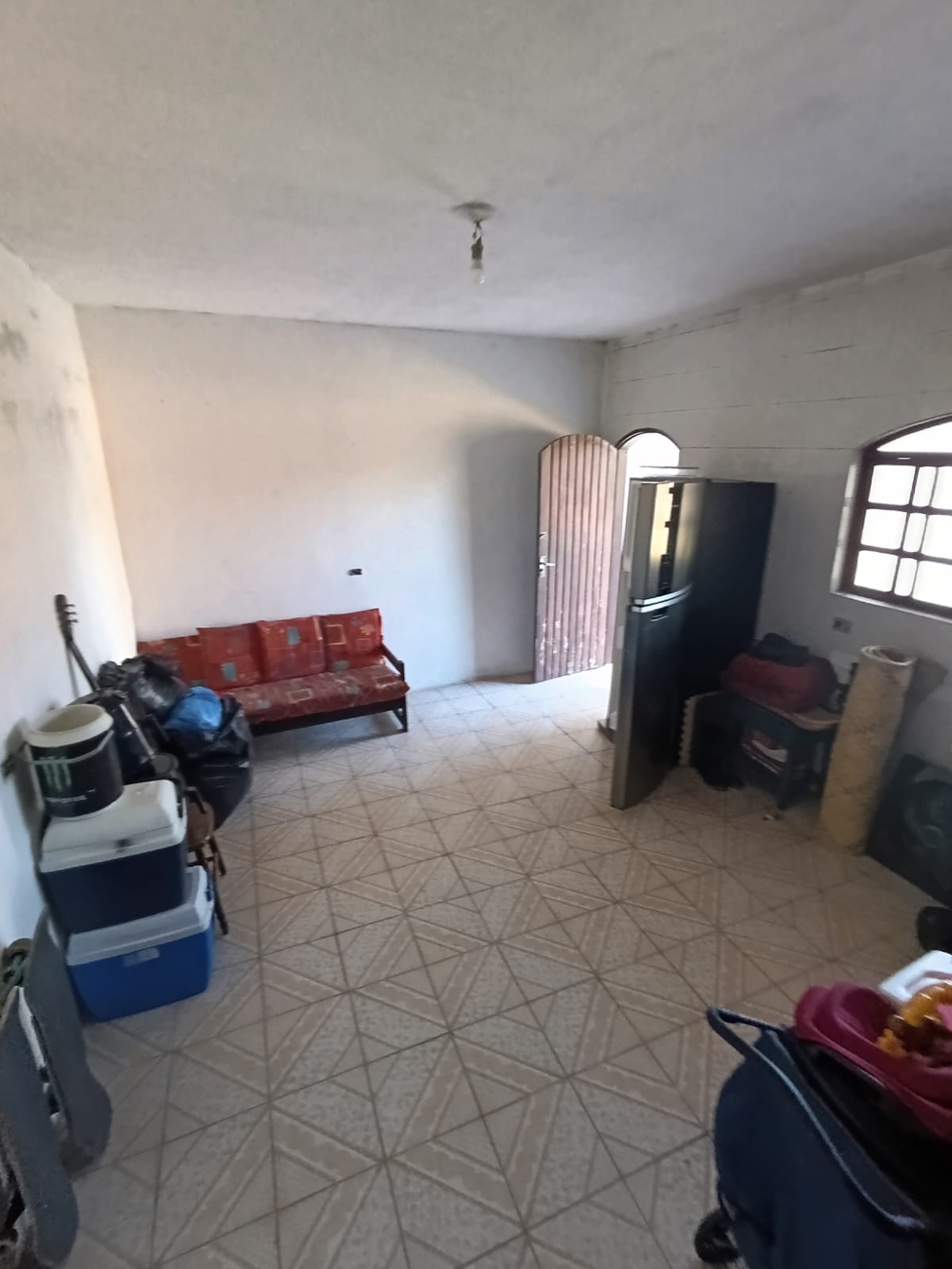 Casa em Itanhaém com 4 dormitórios e terreno duplo com entrada por duas ruas!
