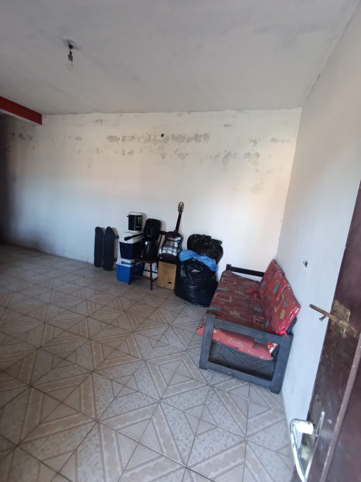 Casa em Itanhaém com 4 dormitórios e terreno duplo com entrada por duas ruas!
