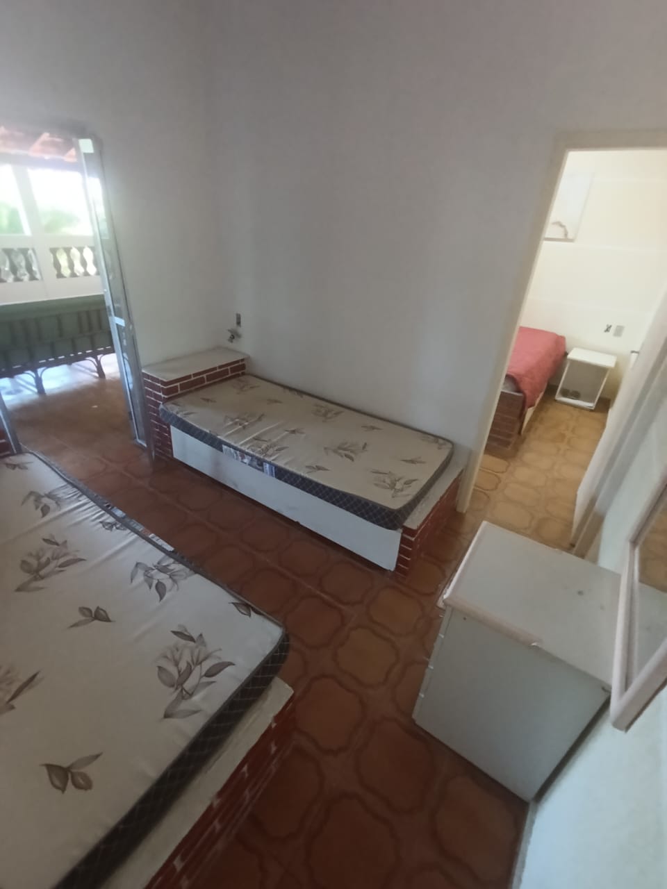 CAS261315 Sobrado de 3 andares em Itanhaém com 3 dormitórios e solarium 360 graus