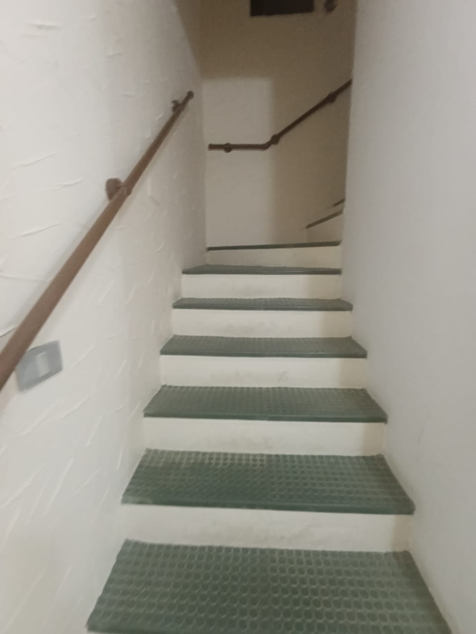 CAS261315 Sobrado de 3 andares em Itanhaém com 3 dormitórios e solarium 360 graus