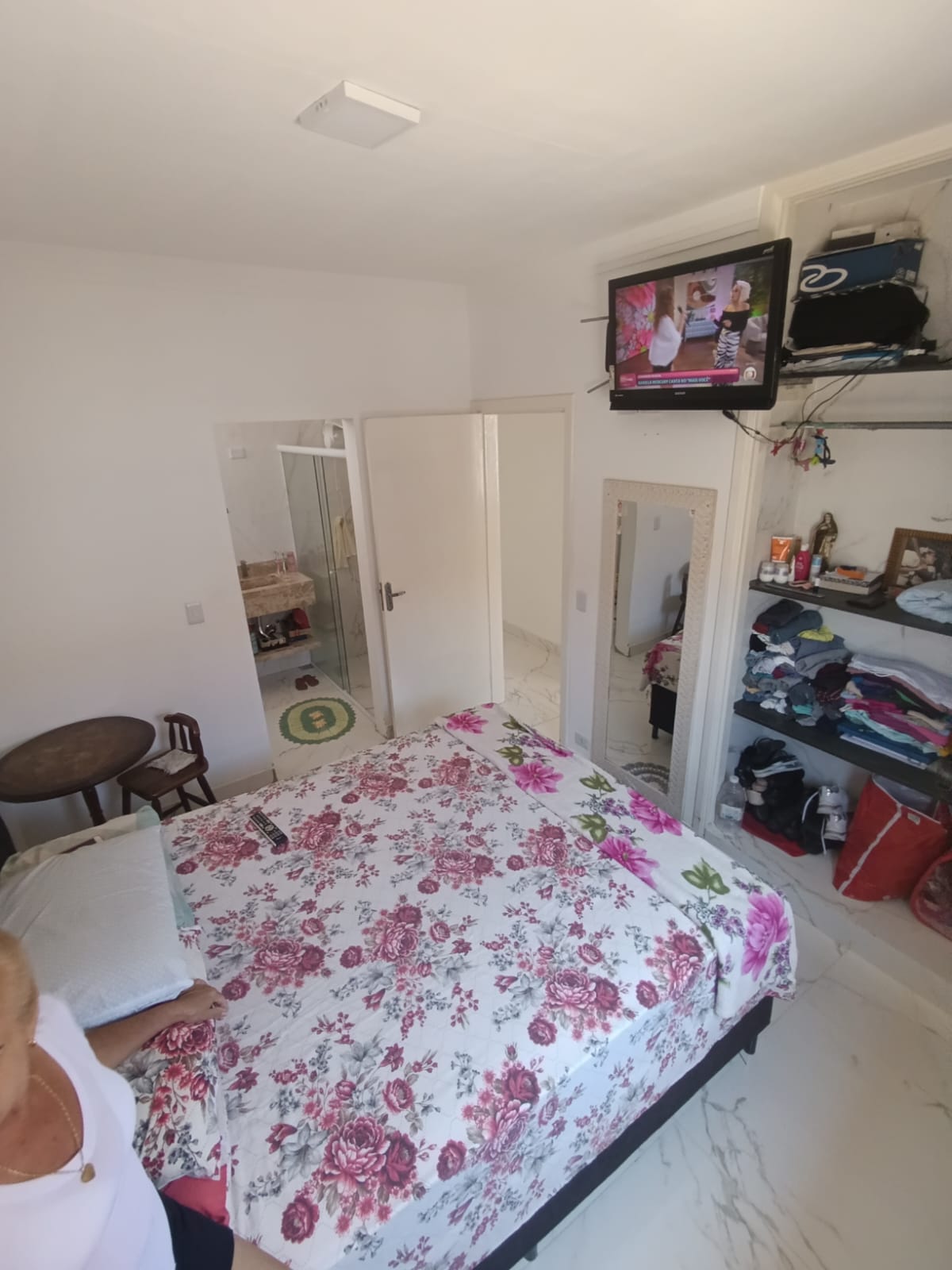 CAS261317 Casa térrea em Itanhaém com 04 dormitórios e acabamento em porcelanato