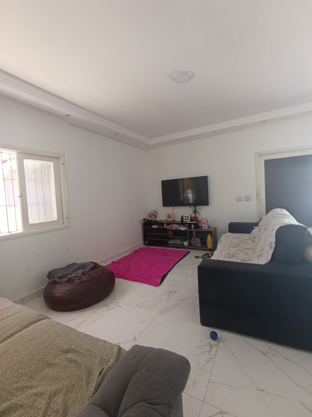 CAS261317 Casa térrea em Itanhaém com 04 dormitórios e acabamento em porcelanato