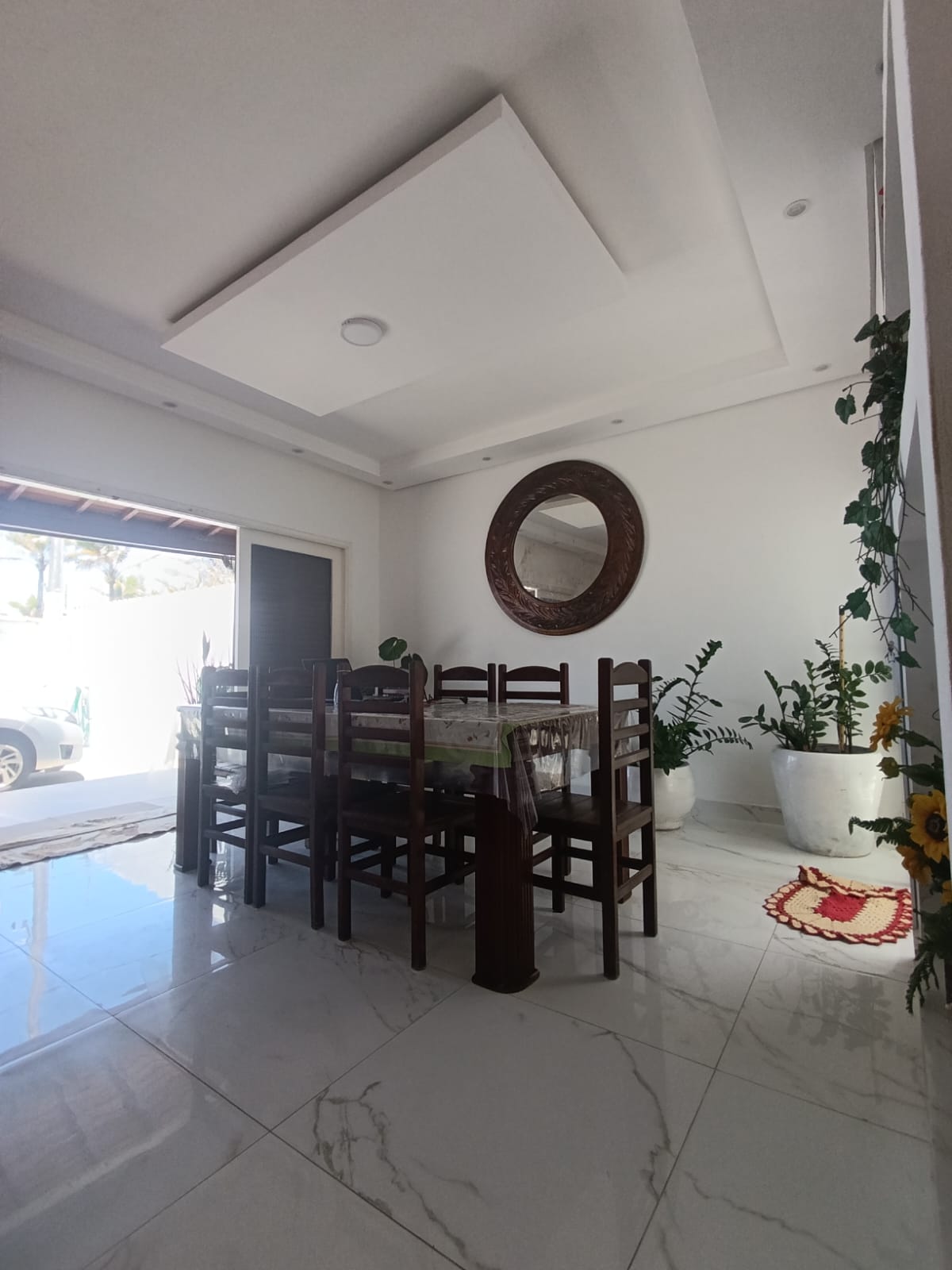 CAS261317 Casa térrea em Itanhaém com 04 dormitórios e acabamento em porcelanato