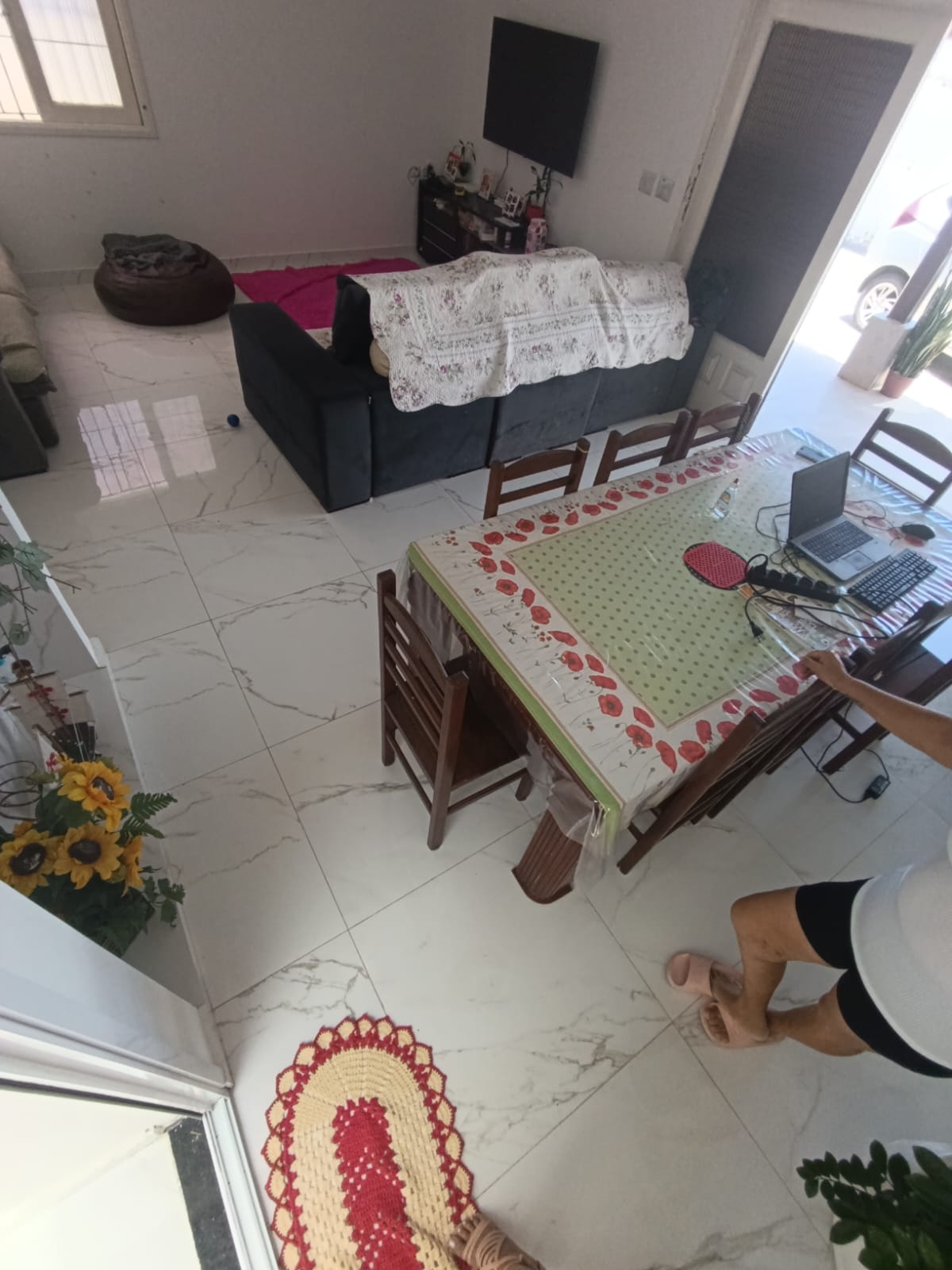 CAS261317 Casa térrea em Itanhaém com 04 dormitórios e acabamento em porcelanato