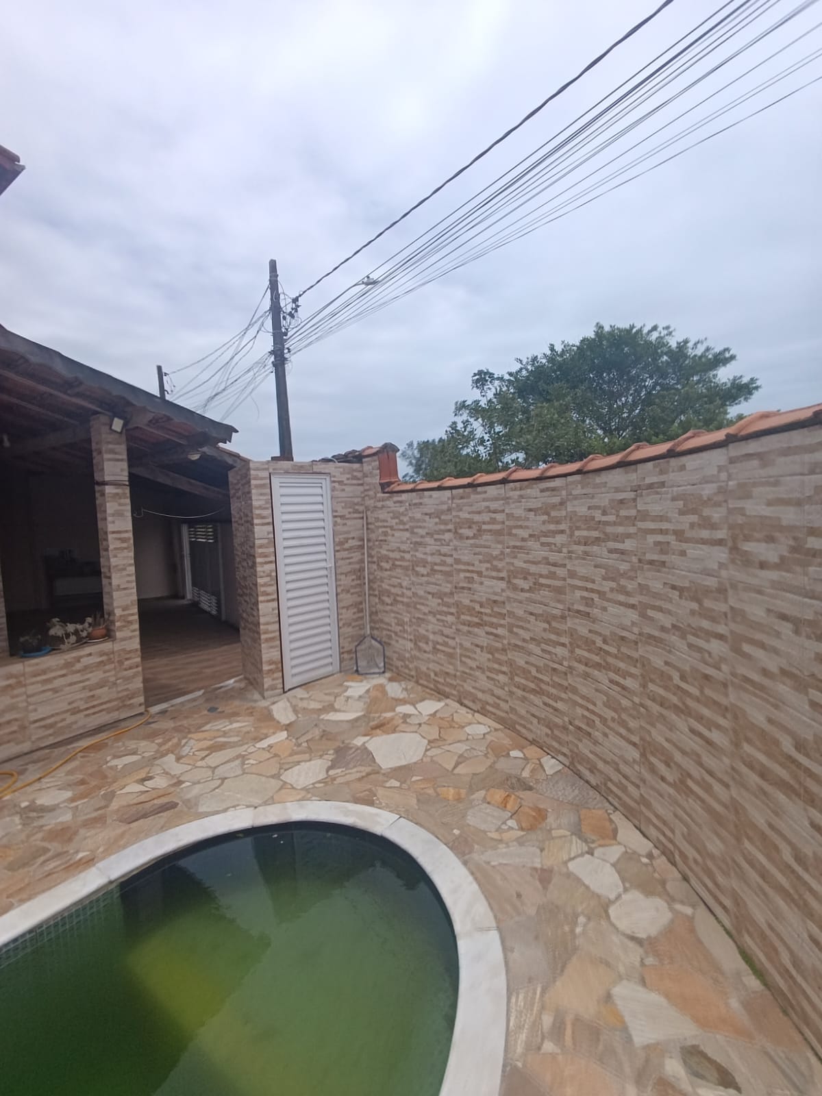 CAS261338 Casa em Itanhaém com 02 dormitórios e espaço para piscina financiada