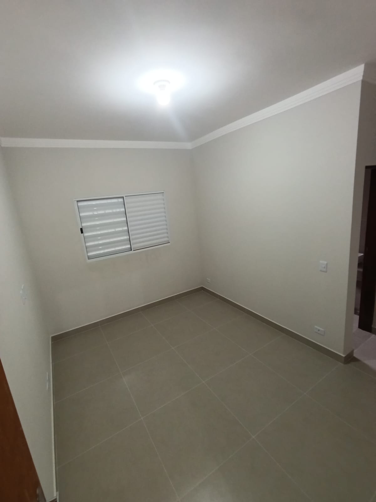 CAS261337 Casa assobradada em Itanhaém de esquina com 03 dormitórios e área gourmet