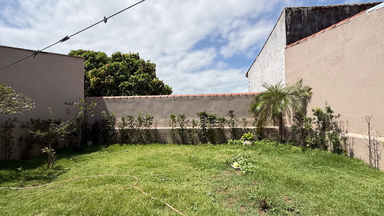 CAS261339 Casa em Itanhaém com 02 dormitórios e espaço para piscina financiada